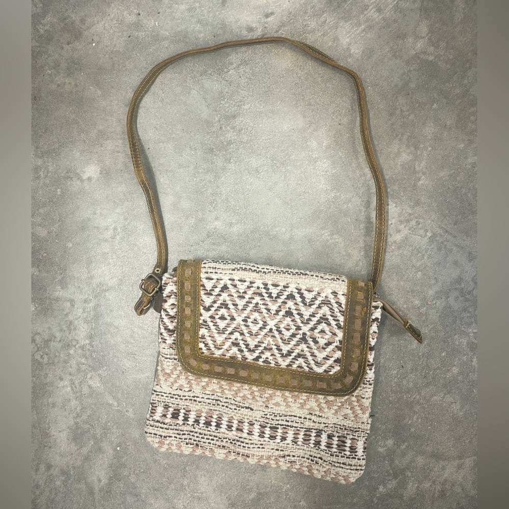 BNWT crossbody leather and woven handbag